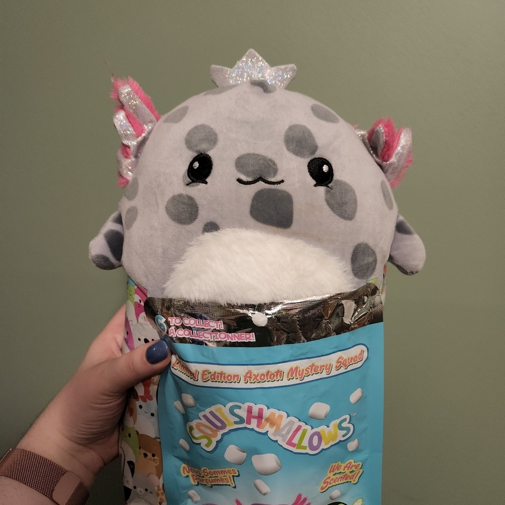 8" axolotl mystery squad